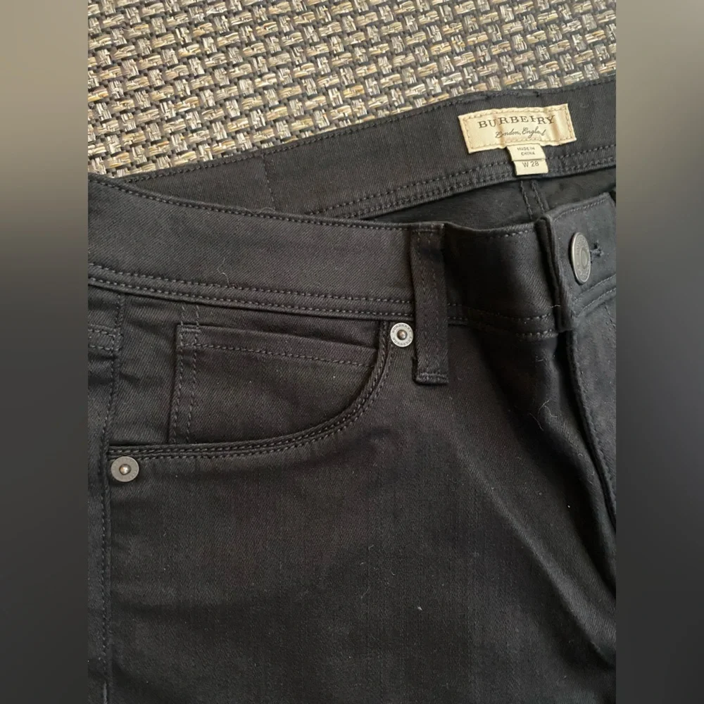 Womens Burberry Black 5 Pocket Skinny Jeans🔥Cotton Blend🖤W/STRETCH🔥NWT🔥👖28” - Picture 3 of 15